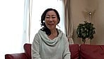 熟年AVデビュードキュメント なんと! こんな普通のオバサマがコブシをマ○コに入れちゃいます! 藤本まや52歳 1