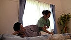 意外とヤレる！！地方で呼んだマッサージ師のオバサン 2 20