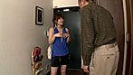 ドMな僕がソソるギャル系出張マッサージを頼んだら、キンタマ電気あんまをくらわされ乳首を舐められ悶絶!勃起しまくったチ○ポをなぶられまくりヒィヒィ言ってると、とどめに騎乗位でマ○コへ入れていただき、グリグリされてイカされてしまいました!! 1
