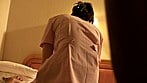 内緒でヤラしてくれるのは誰だ！ガードの固い人妻マッサージ嬢 拒みつつも全身ビクビクでイキまくり！中出し 21