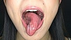 長いエロ舌がチ●ポにねっとり絡みつく・・・フェラチオ 3