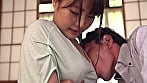 ラッキーな胸チラを発見し、気づかれないように見てたけど、やっぱりバレてた？！ 7 ～巨乳人妻編～ 3