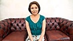 SNSで童貞男子を漁る変態すぎる人妻が旦那と子供に内緒でAV出演 肉欲塗れの4P筆下ろしSEX つばさ44歳 1