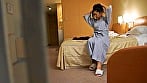 マッサージのつもりが・・・イカされ果てる浴衣姿の人妻4人 第三話 11