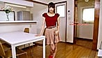 僕だけにしか聞こえないささやき声で密着誘惑されて中出し童貞卒業 日向うみ 1