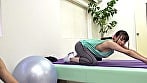 ラッキーな胸チラを発見し、気づかれないように見てたけど、やっぱりバレてた？！ 12 ～ヨガインストラクター編～ 1