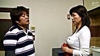 近親相姦 美人過ぎる自慢の母親がデリヘル嬢だと知った僕は･･･ 1