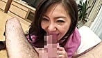 膣内を激しくかき乱す肉棒にねっとり愛液が溢れる人妻 10人240分 11