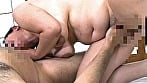 唾液ダラダラ臭いオヤジに密着して舐めまくる痴女 2