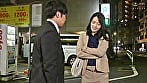 「終電なくなっちゃったね・・・じゃあウチくる?」終電を逃して旦那さんが出張中の女上司の家にお泊まり不倫、誘惑発情された僕は興奮して朝までハメ続けた 向井藍 1