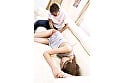 寝ている姉にイタズラしていたら逆に生ハメを求められて、もう発射しそうなのにカニばさみでロックされて逃げられずそのまま中出し！ 花宮あむ 3