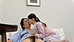 精液検査で看護師さんと2人きり 患者(新婚の夫)が勃ちが悪いフリして射精採取のお手伝いを依頼したら・・・ 2 9