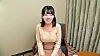 完全顔出しガチナンパ！地方から上京してきた10代美少女にとっても恥ずかしい素股体験してもらいました！！甘酸っぱいお汁溢れるおま●こにそのままヌルっと挿入！イってもイってもやめないエンドレス追撃ピストンでピチピチワレメが真っ赤に腫れあがるまで連続生中出し！ 3 2