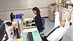 残業中の人妻熟女OL ふたりきりの深夜オフィスで中出し絶頂不倫 2