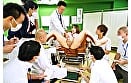 羞恥 生徒同士が男女とも全裸献体になって実技指導を行う質の高い授業を実践する看護学校実習 2023 14