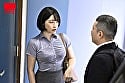 「終電なくなっちゃったね･･･じゃあウチくる？」終電を逃して旦那さんが出張中の女上司の家にお泊まり不倫、誘惑発情された僕は興奮して朝までハメ続けた 春原未来 1