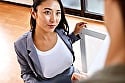 内見中に大きな胸を揉まれ感じた巨乳不動産レディは生でヤられても拒めない VOL.2 12