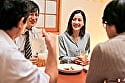長男の担任の若手教師と週一、1時間のカラオケ密会不倫で欲求不満を解消する絶倫PTAママ(43) 古東まりこ 2