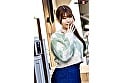 演出部 入社1年目 水谷いずみ（21）水谷の休日にいきなり実家突撃！兄に見つかっちゃってもノンストップ 家中の至る所で中出し連発！！ 2