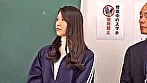 羞恥!新任女教師が学習教材にされる男子校の性教育生徒の目の前で無遠慮な指が膣に挿入される!プライドは崩壊するが子宮の奥から愛液があふれ出る ~橘京花編~ 1