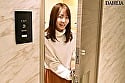人妻が自宅でAVデビューする時代新人 神谷咲良 2