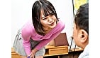 セックスレスの人妻は自宅に泊りに来た義父をパンチラ誘惑 2