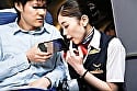 「内緒で撮った画像を見せていただけませんか？」間違えたフリしてチ○ポ画像を見せて赤面するおばさんCAは目の前で勃起チ〇ポを見せつけられても嫌じゃない VOL.2 5