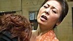 お願いすると実はこっそりヤらせてくれる女将さん 4