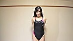 稲森美優 濡れてテカってピッタリ密着 神競泳水着 可愛い女子の競泳水着姿をじっとりと堪能！着替え●撮から始まり貧乳から巨乳にパイパン、ハミ毛、ジョリワキ等のフェチ接写やローションソーププレイや競泳水着ぶっかけ等を完全着衣で楽しむAV 4