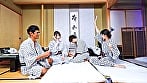 寝取らせ夫の仕業とは知らず王様ゲームで他の男に胸を揉まれ感じていた愛しい妻 VOL.2 12