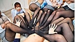 黒ストッキングの同僚OLと王様ゲーム！悪ノリ同僚たちは誰が王様でも上から目線で男一人の僕に痴女ってくる超贅沢システム！ストッキングで挟まれ踏まれ締められて発射し放題！計18発射精するパンスト大乱行！ 7