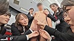 SOD女子社員 試験官9名が全裸男性1名へち○ぽの勃起からザ～汁射精を手厚いサポート付きでじっくり審査 新人AV男優CFNMハーレムオーディション 10
