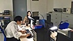 人妻おばさん女上司は毎日が発情期！部下との熱いオフィス情事！ 若菜綾 1