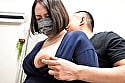 デリヘルを呼んだら女上司！エッチな副業に部下の鬼ピストンでイキまくり！！ 佐久間泉 1