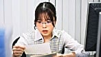 「これは経費で落ちません！」いつも地味で生真面目で領収書を突っ返してくる経理部のOLがデリヘル嬢で痴女だった。宮本さん編【配信限定】 1