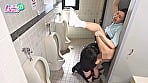 ニンゲン観察 「おしっこ舐めて綺麗にしましょうか?」働く男性のおち●ぽ掃除が生き甲斐の、トイレ清掃バイトのド変態お姉さん 12