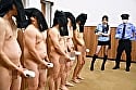 性欲異常者からザーメンを一滴残らず搾取する底なし射精管理執行官 あかね麗 1