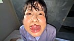 【個人撮影】谷田かりなの舌ブラシで「汚舌苔」採取 3