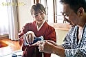 温泉旅行中の単独客やカップル 夫婦の男性を誘惑 館内で寝取りセックスをくり返す淫乱美人な若女将 青空ひかり 3