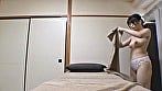 興奮オイルマッサージ 中出し素人娘 VOL.68 超強力興奮オイルを配合したマッサージオイルを施術中に知らずに塗りこまれたオンナは、身体の火照りに驚き、チ〇ポを欲しがる自分に戸惑い、垂れ出したマン汁に恥ずかしがりながらも生ハメ中出しまで欲してしまう！ 5