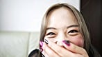 【個人撮影】菊池はる 初喉チンコ触り&擬似フェラ体験 4