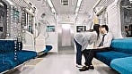 最終接吻電車 誰もいない2人きりの車内で美人お姉さんと何度もキスxキスxキス 吉澤友貴 6