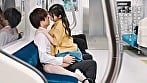 最終接吻電車 誰もいない2人きりの車内で美人お姉さんと何度もキスxキスxキス 吉澤友貴 13