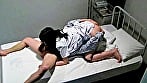 他の患者さんには内緒だよ？欲求不満そうな巨乳ナースに援○持ちかけたら恥じらいながらOKしてくれた 2 4