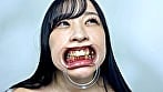 喉ちんこが可愛いゆのちゃんの口内観察 14