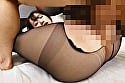 仕事頑張ったご褒美に私とローションヌルヌルエッチする?と誘われて、巨乳黒パンスト女上司のカラダすべてをヌルヌルにしてあげた! わか菜ほの 17
