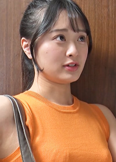 デリヘル呼んだら妹が来た!結果、お店に内緒で中出し本番セックスする事になる 14