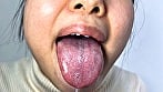 唾液たっぷりかりなちゃんの口内観察 19
