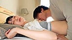 「寝起きでSEXしよ？」すっぴんだってカワイイ彼女を目覚ましイタズラ生中出しww朝から2回戦凸（ ゜Д゜） 16