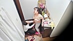 玄関セックス 扉の向こう側でチ●ポをしゃぶりハメ狂う淫乱女たち 8